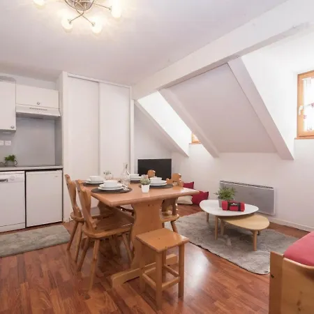 Vignec, 2 Pieces, 6 Personnes - Fr-1-296-161 Apartment